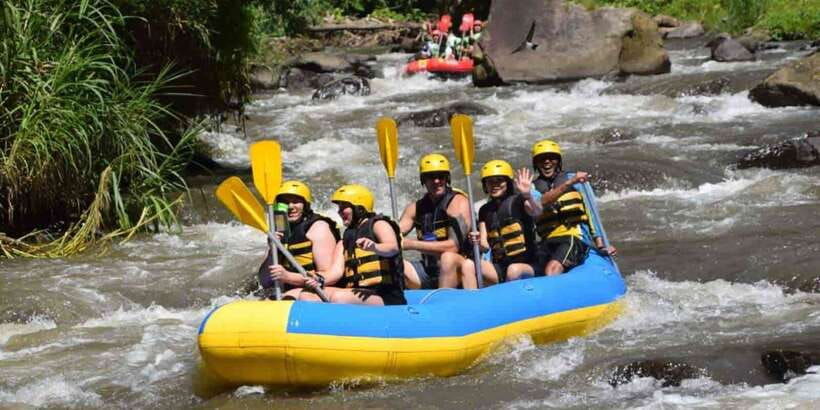 ubud-ayung-river-white-water-rafting-adventure-experience