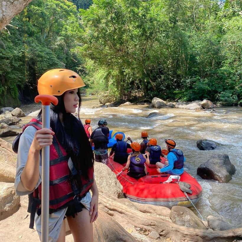 ubud-bali-atv-quad-bike-long-tunnel-waterfall-rafting