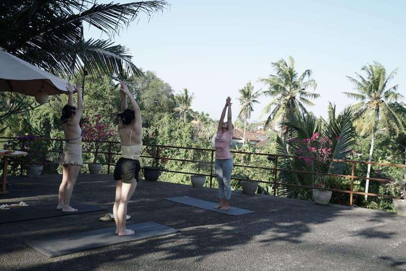 ubud-hatha-yoga-home-service-certified-yoga-teacher