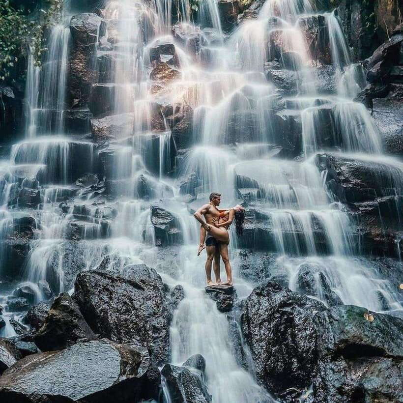ubud-jungle-swing-rice-terrace-water-temple-waterfall