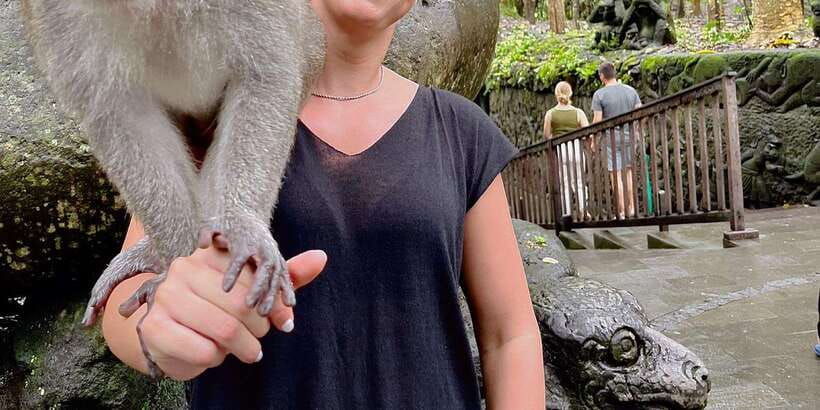 ubud-monkey-forest-temple-and-waterfall-private-tour