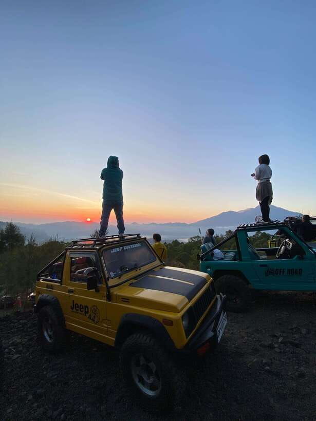 ubud-mt-batur-sunrise-with-breakfast-by-jeep-and-hot-spring