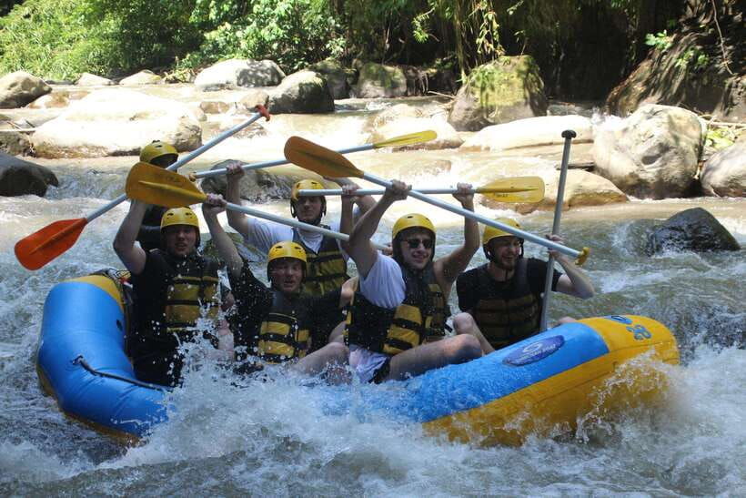 ubud-rice-teraccesgorila-face-atv-rafting-2