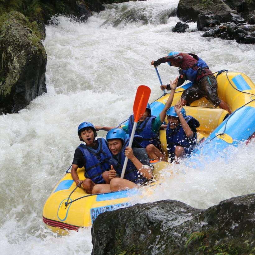 ubud-white-water-rafting-adventure-tour