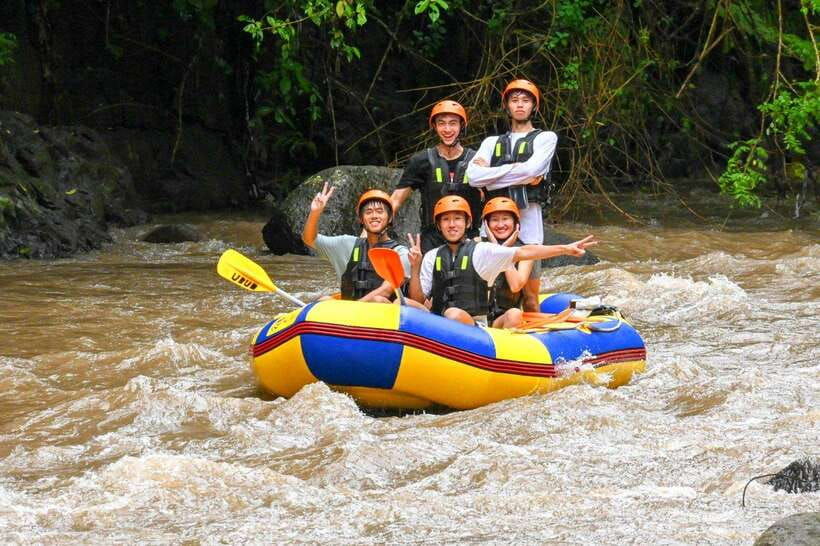 ubud-white-water-rafting-with-lunch-included
