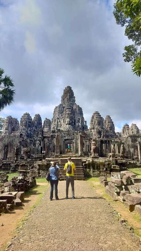 unveiling-private-tour-angkor-wat-sunrise-bayon-ta-prohm