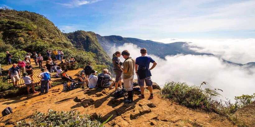visit-horton-plains-and-nuwara-eliya-from-ella