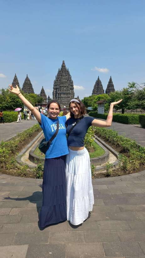 visit-to-prambanan-temple-and-jeep-merapi-lava-tour