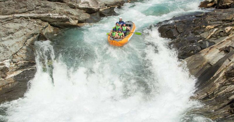 voss-thrilling-whitewater-rafting-guided-trip