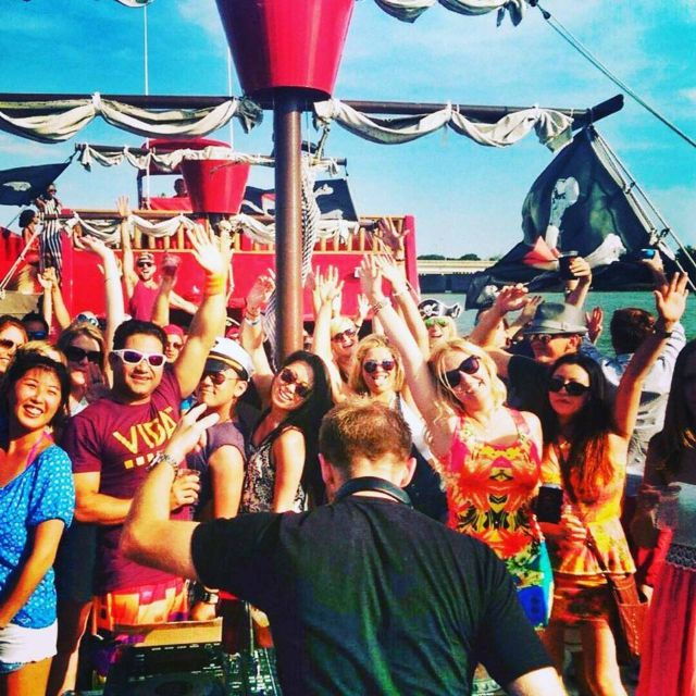 Washington DC: Pirate Ship Cruise With Open Bar