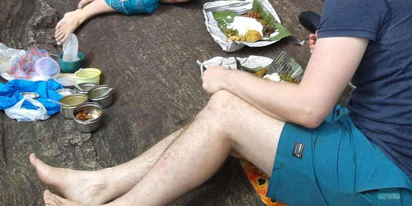 waterfalls-hunting-near-kandy