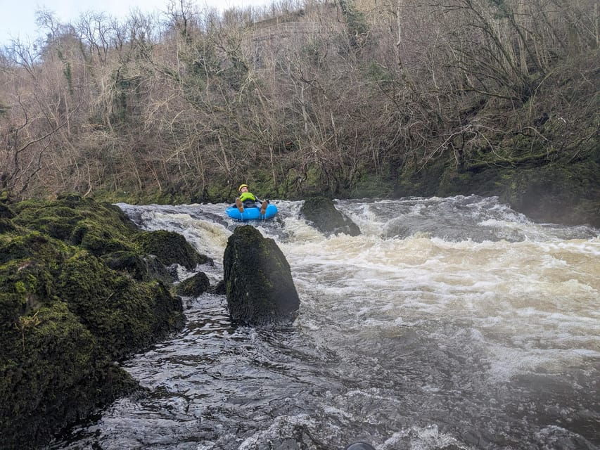 white-water-tubing-in-galloway