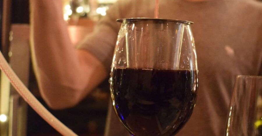 wine-tasting-odyssey-in-athens