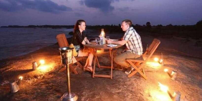 yala-sunset-tour-by-boat-beach-bbq-dinner