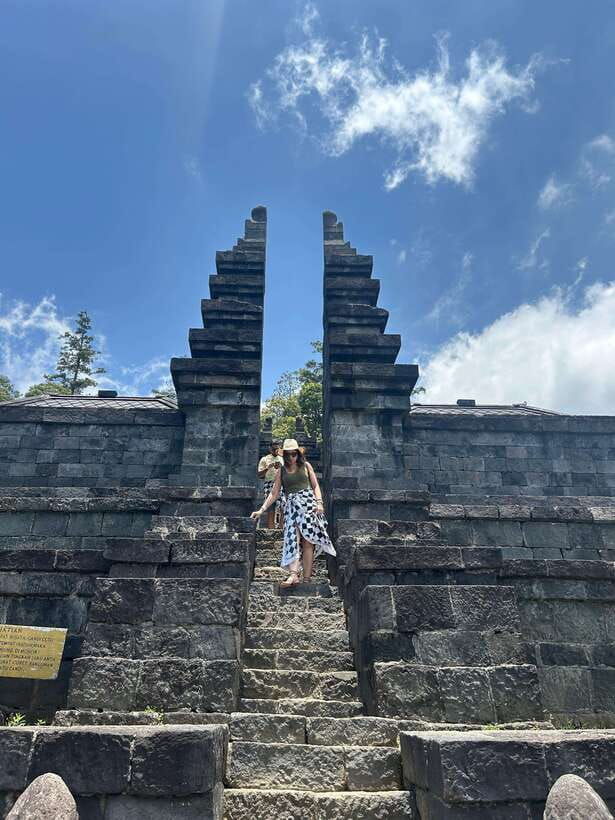 yogyakarta-surakarta-sukuh-temple-cetho-temple-guide