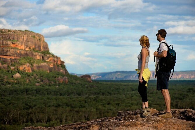2 Day Kakadu Retreat & Yellow Water Cruise Tour from Darwin - Key Points