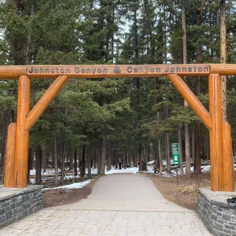 2-day-private-tour-banff-lake-louise-columbia-icefield-tour
