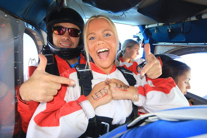 10,000ft Skydive over Abel Tasman with NZ's Most Epic Scenery - The Experience Breakdown