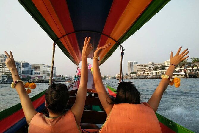 2-hour SUNSET Canal Tour + FOODS Tasting with Tour Guide - The Richness of the Itinerary