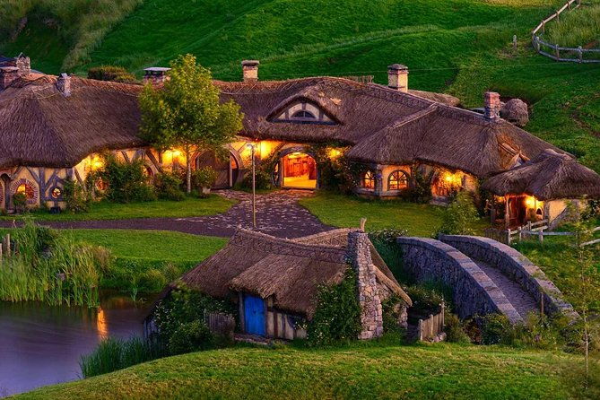 2 Night Auckland - Departure Option with Hobbiton and Waitomo - What the Tour Includes and What It Doesnt