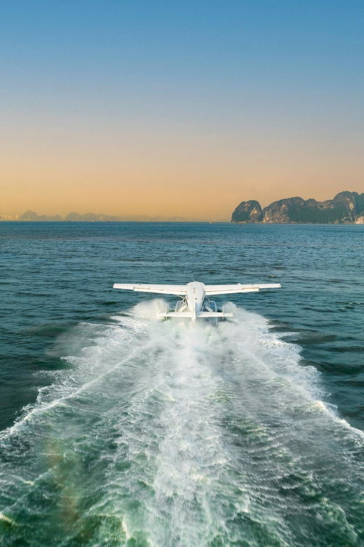25-minutes-sightseeing-flight-in-halong-bay-by-seaplane