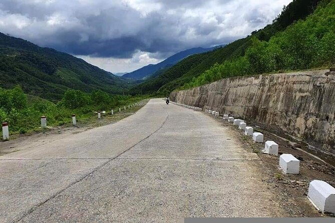 4 days Motorbike Tour From Da Lat to Ho Chi Minh Or Vice Versa - Day 2: Lak Lake to Dak Mil