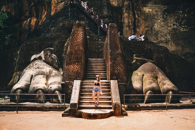4 Days Tour To Kandy, Nuwara Eliya, Dambulla & Anuradhapura From Colombo - About Transportation and Value
