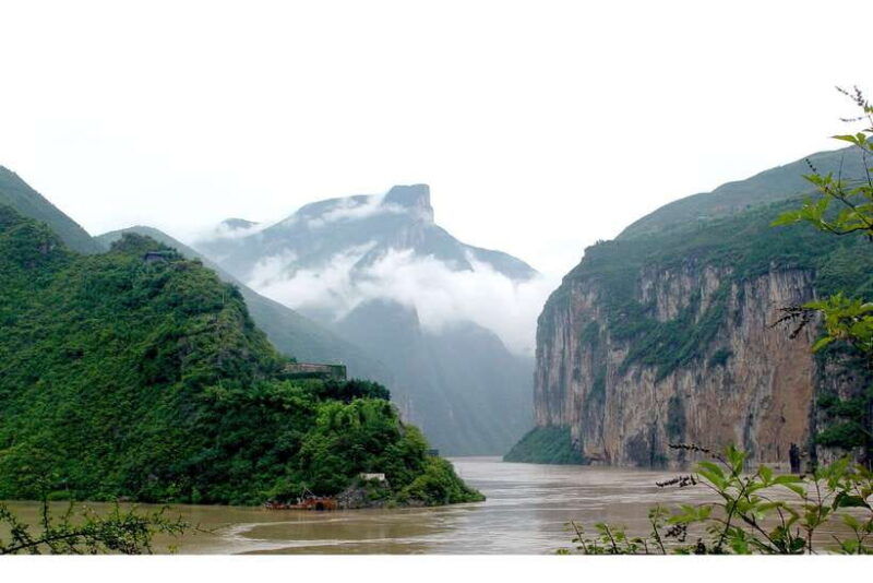 4d3n-yangtze-river-victoria-cruise-chongqing-to-yichang
