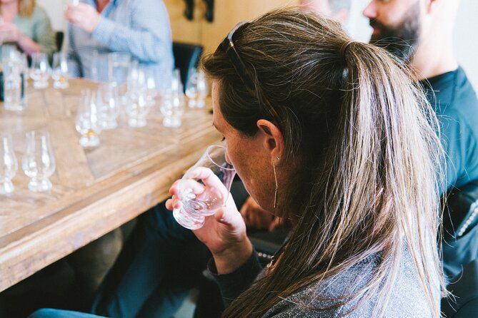 6 Hour's - Queenstown's Helicopter Gin Tour - What the Experience Means for You
