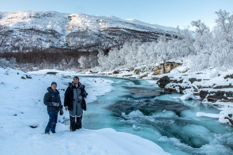 abisko-national-park-scenic-morning-hike-with-transfer