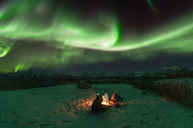abisko-northern-lights-photography-tour-with-dinner