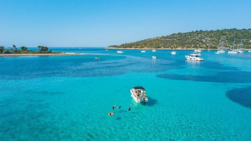 adriatica-tour-blue-lagoon-and-solta-from-trogir-or-split-3