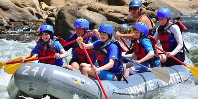 adventure-and-lunch-all-inclusive-whitewater-rafting