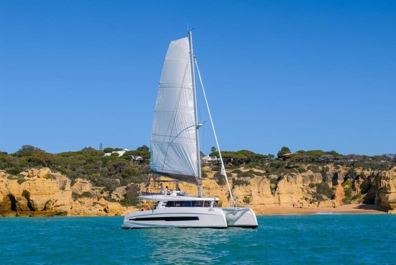 albufeira-3-hour-benagil-caves-coastline-tour-unwind