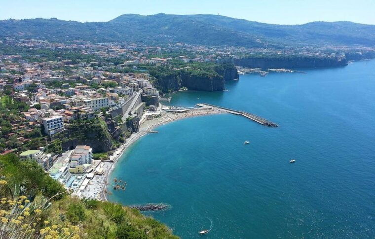amalfi-coast-like-a-local-8-hour-private-tour