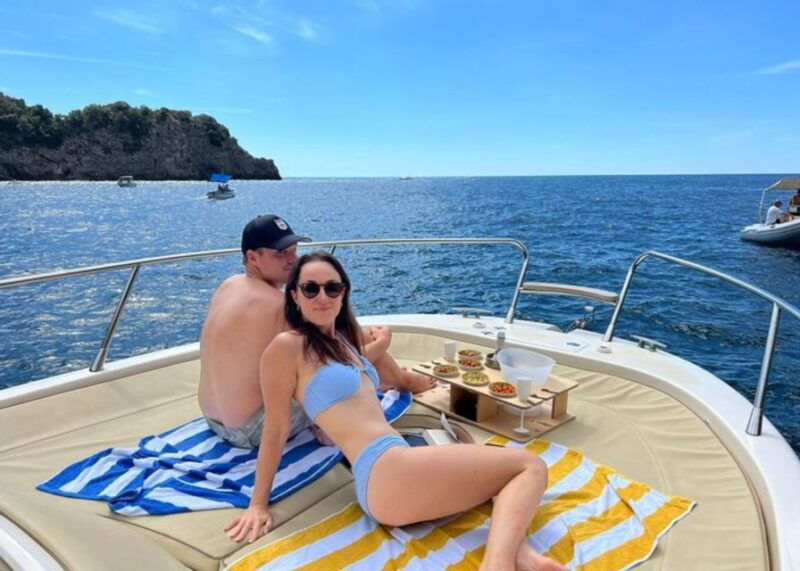 amalfi-coast-private-capri-boat-tour