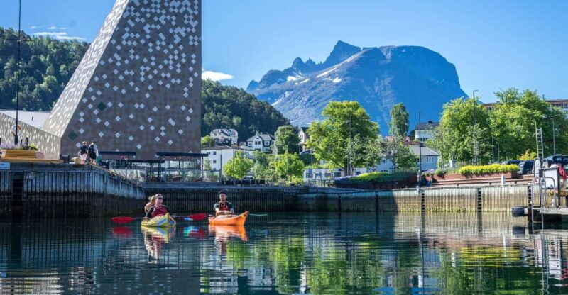andalsnes-kayaking-in-majestic-romsdalsfjord