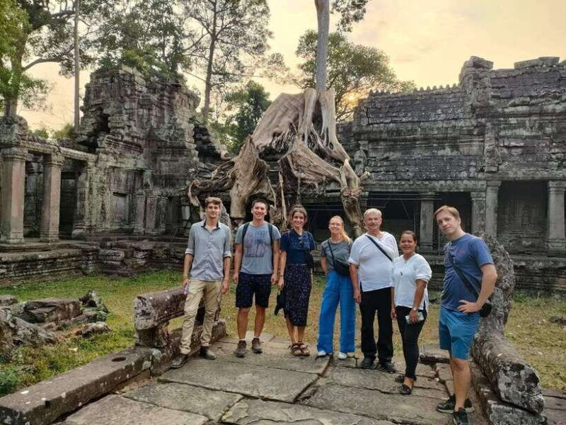 angkor-wat-2-day-complex-sun-rise-sun-set-with-guided-tour