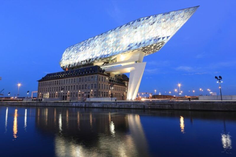 antwerp-private-walking-tour-with-a-local
