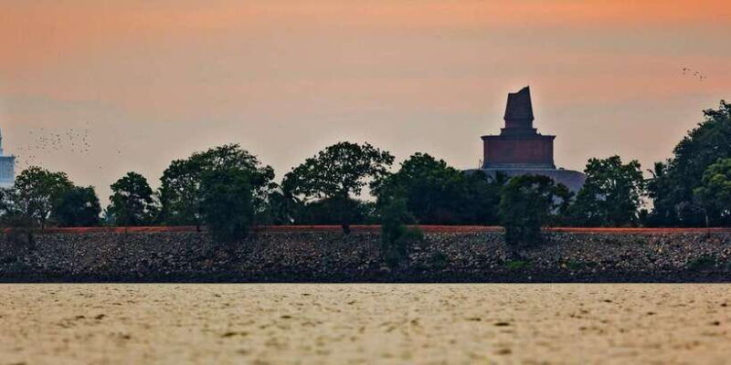 anuradhapura-aukana-private-day-tour-from-sigiriya