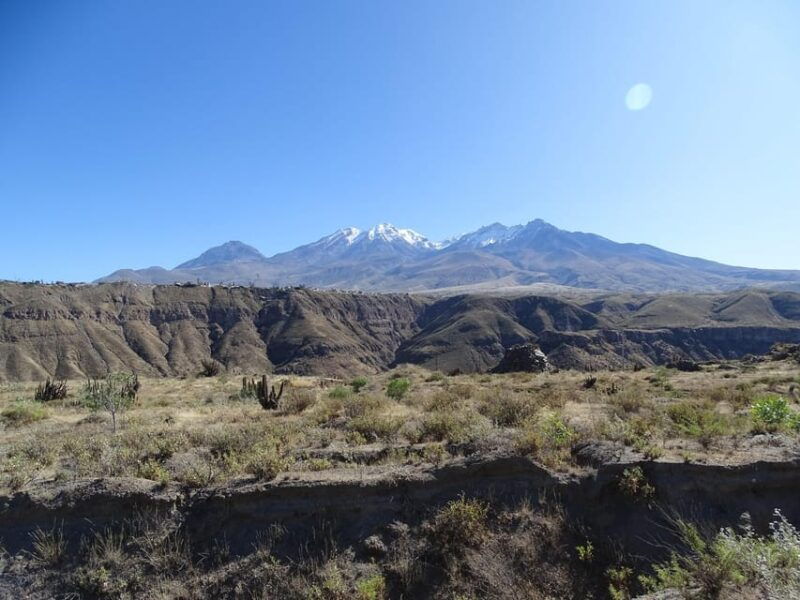 arequipa-the-rocks-park-and-chilina-valley-bike-tour