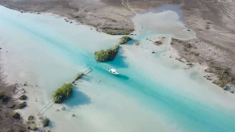 bacalar-3-hour-boat-trip-with-swimming-drinks