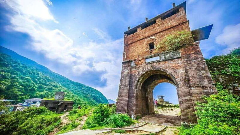 bach-ma-national-park-hiking-day-trip-with-pickup-from-hue