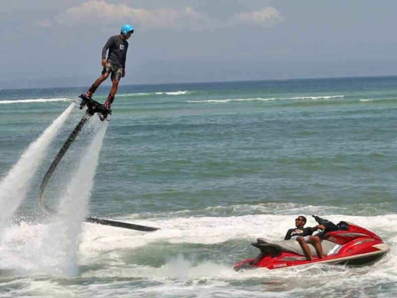 bali-flyboarding-adventure-defying-gravity-in-paradise