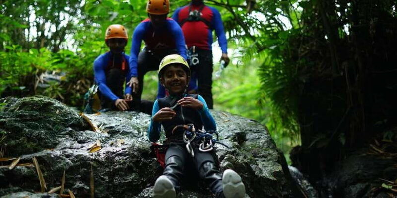 bali-gitgit-canyon-canyoning-trip-with-breakfast-and-lunch