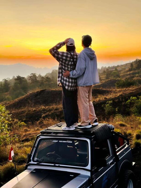 bali-jeep-sunrice-tour-black-lava