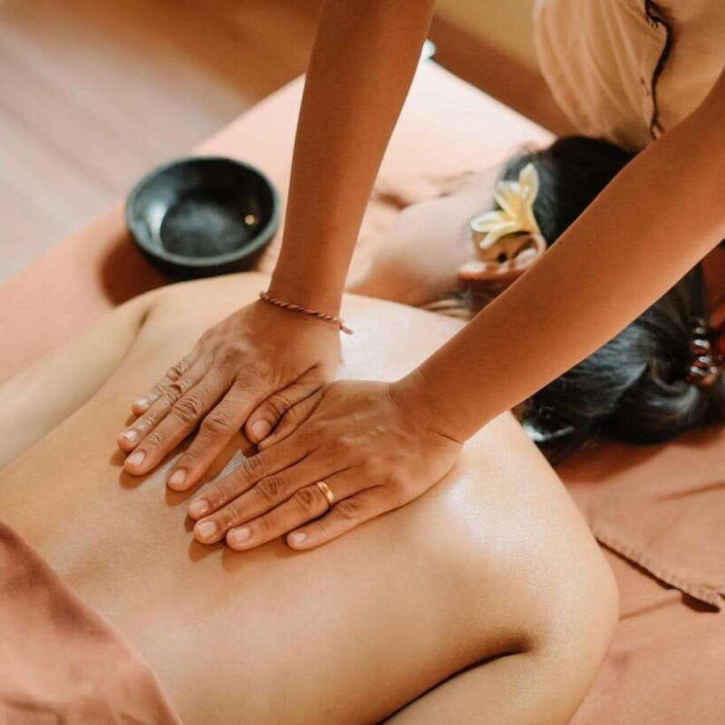 bali-luxury-spa-balinese-massage-scrub-flower-bath-2-hour