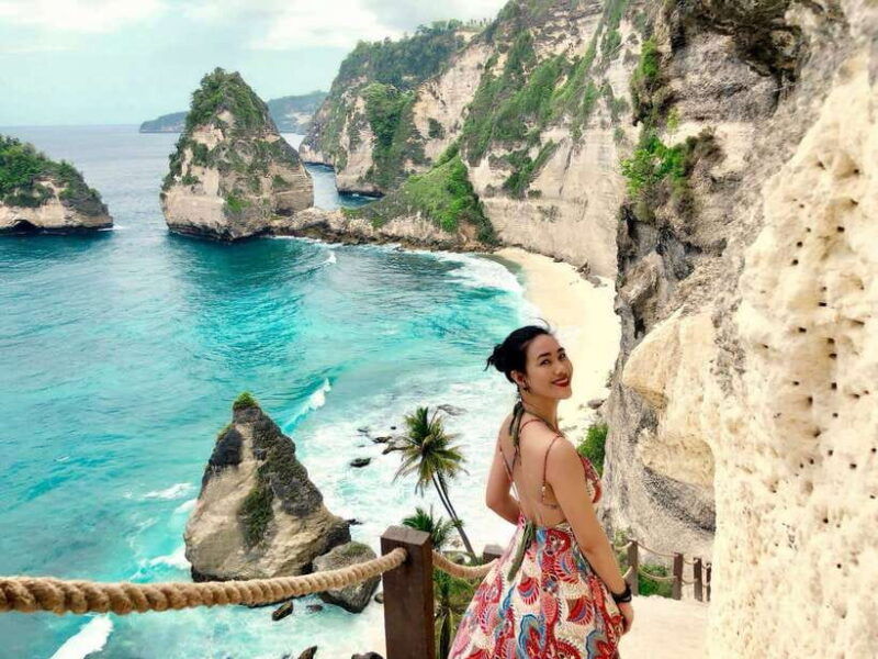 bali-nusa-penida-island-beach-highlights-swim-hike-tour
