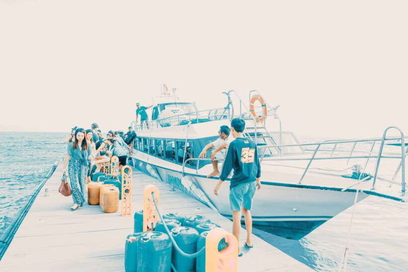 bali-private-car-with-driver-in-nusa-penida
