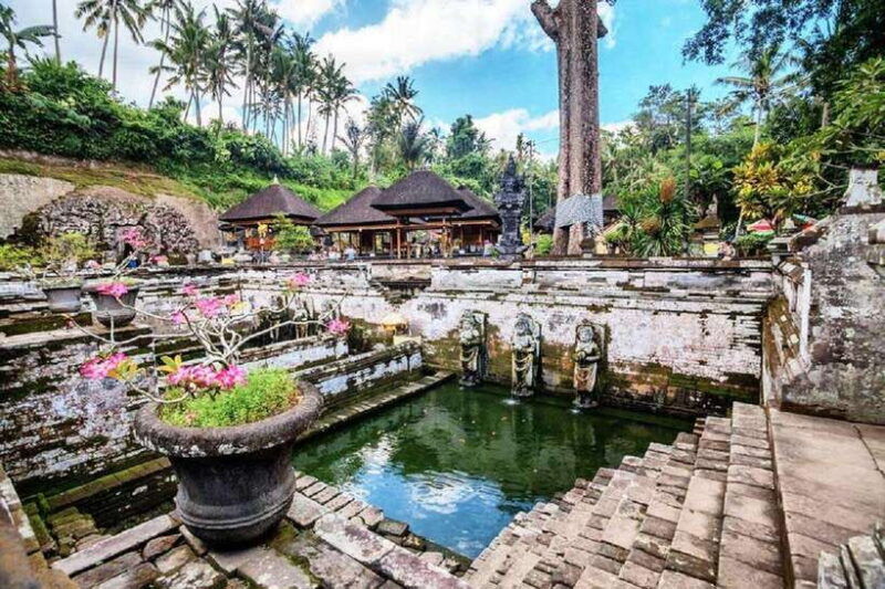 bali-ubud-monkey-forest-ancient-temple-waterfalls